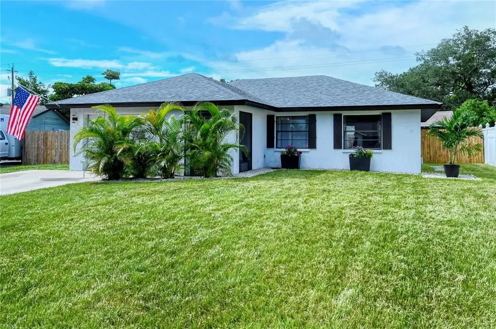 2363 Spring Oaks Lane Sarasota FL 34234