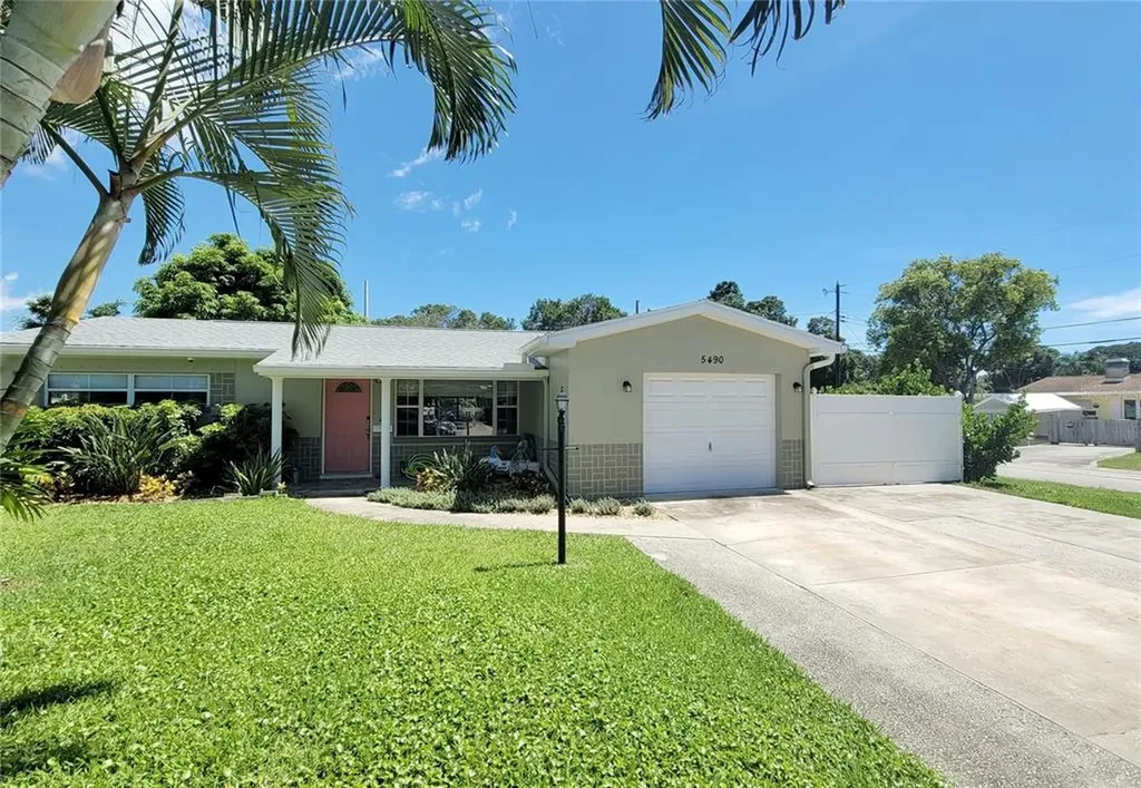 5490 24th Terrace N St Petersburg FL 33710