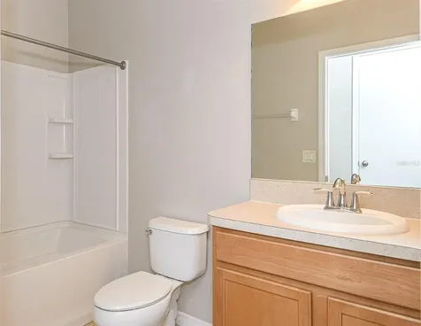 8008 Alamosa Wood Avenue Ruskin FL 33573