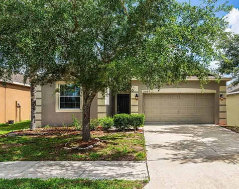 8008 Alamosa Wood Avenue Ruskin FL 33573