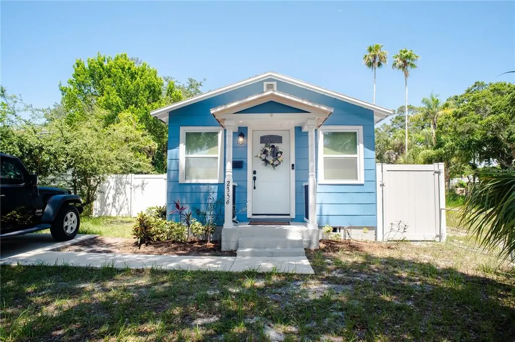 2356 38th Street S St Petersburg FL 33711