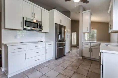381 River Chase Drive Orlando FL 32807