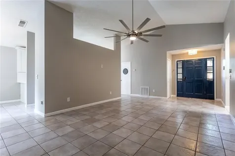 381 River Chase Drive Orlando FL 32807