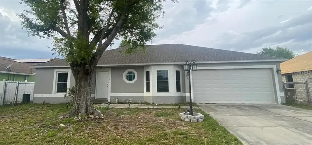 250 Canterbury Court Kissimmee FL 34758