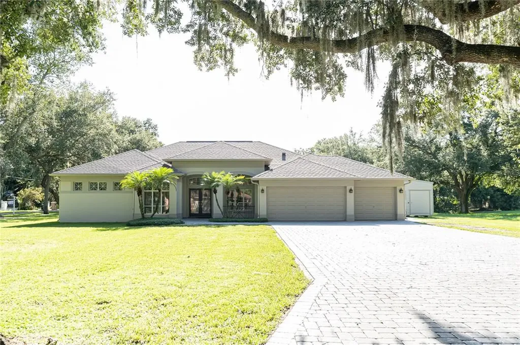 302 Cindy Lane Brandon FL 33510