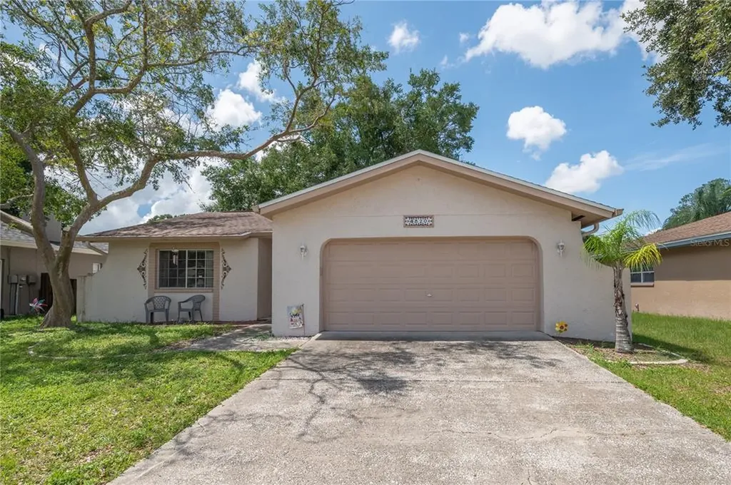 4820 Cypress Tree Drive Tampa FL 33624