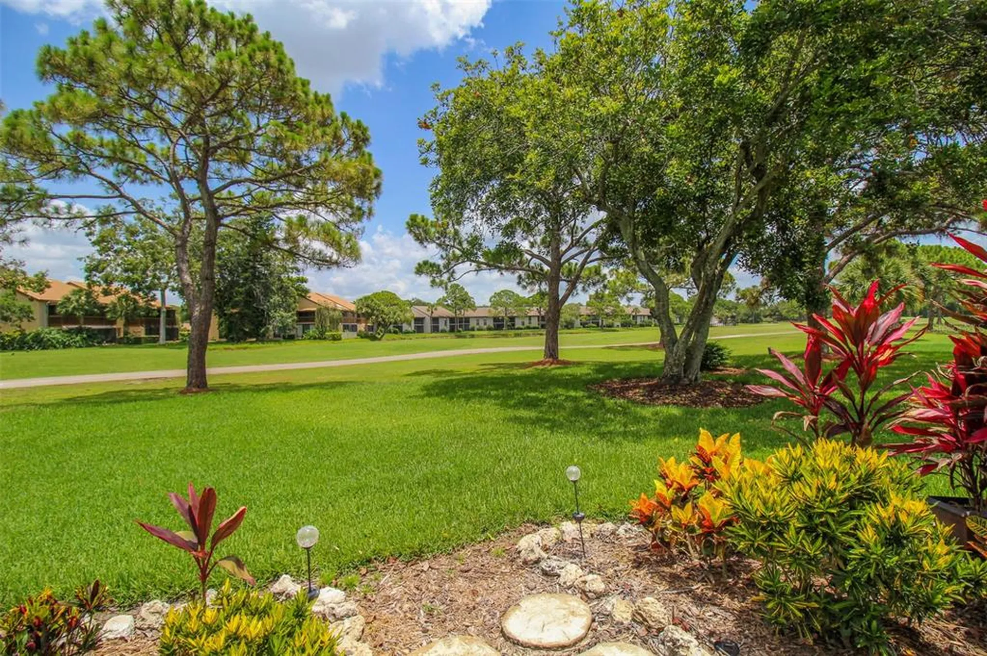 3107 Heatherwood Lane Sarasota FL 34235