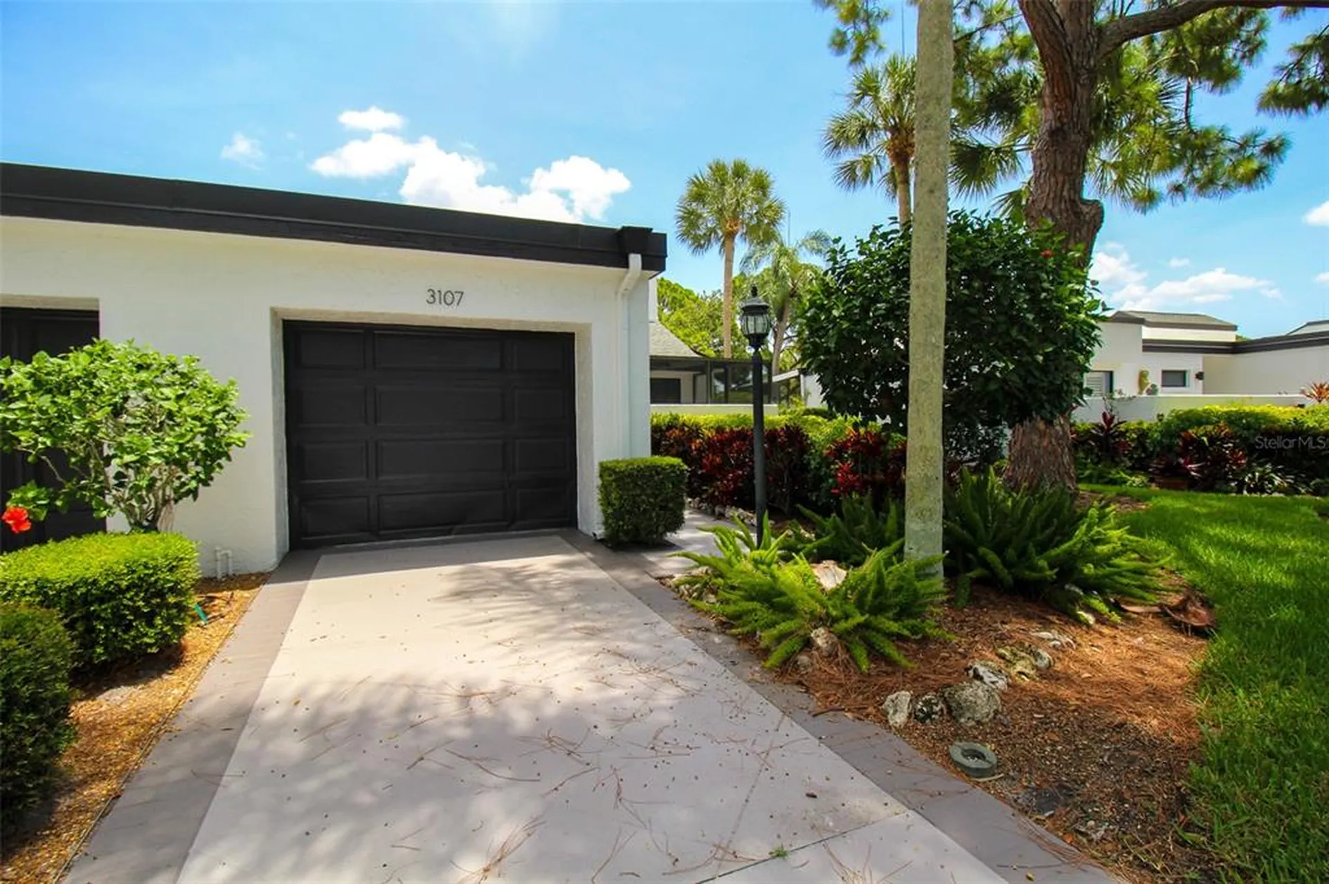 3107 Heatherwood Lane Sarasota FL 34235