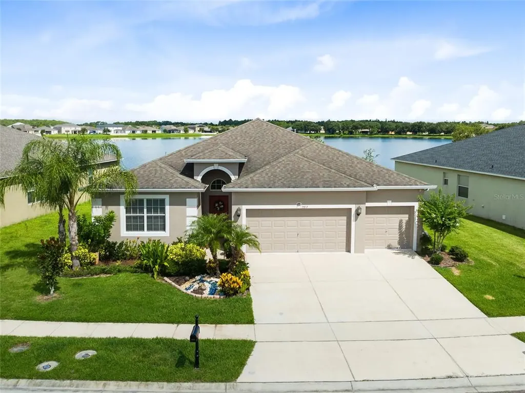 2872 Youngford Street Orlando FL 32824
