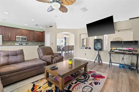 9909 Jasmine Brook Circle Land O Lakes FL 34638