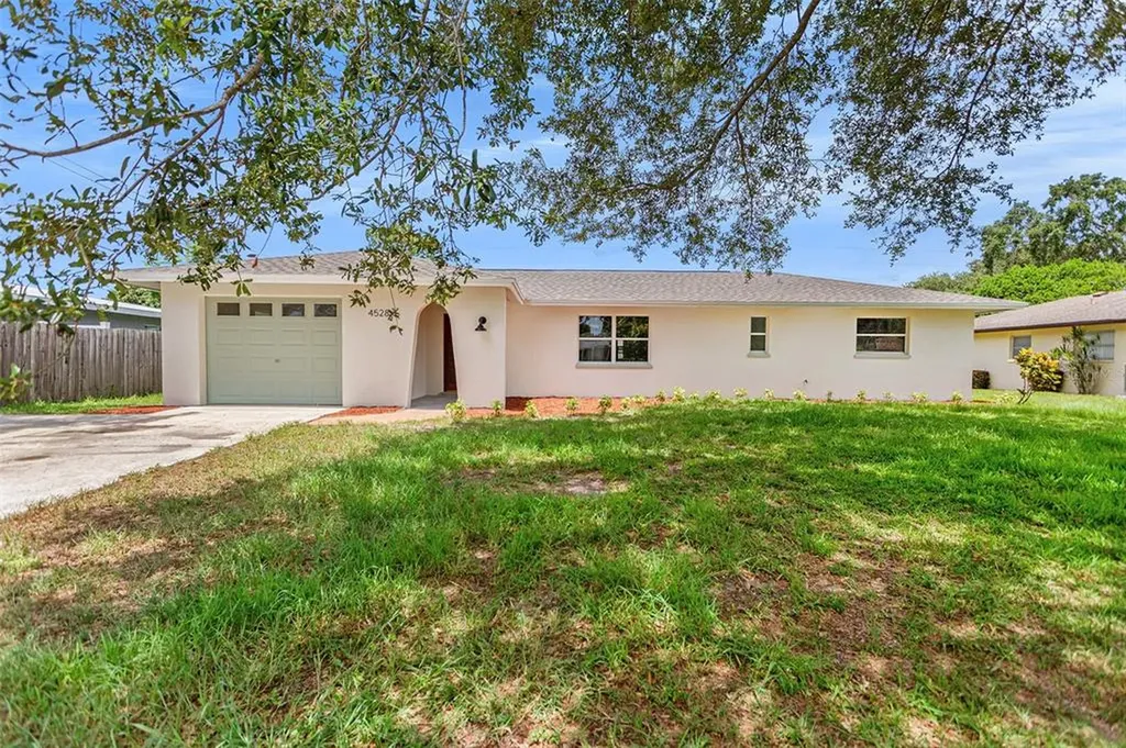4528 Falcon Ridge Drive Sarasota FL 34233