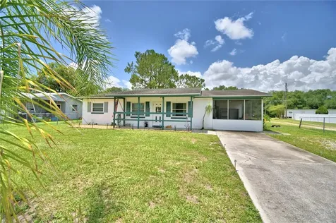 670 Dean Street Mulberry FL 33860