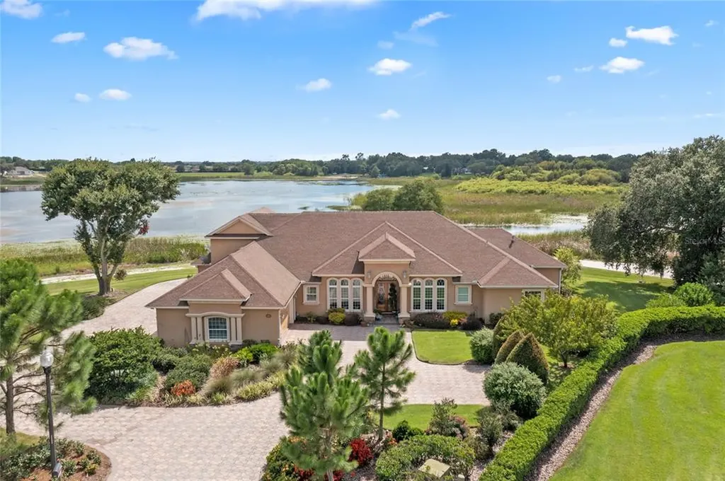 880 Lisa Lane Haines City FL 33844
