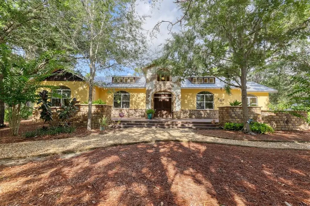 5968 River Forest Circle Bradenton FL 34203