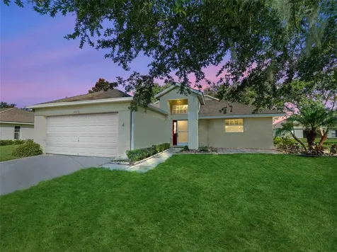4970 Marsh Harbor Drive Tavares FL 32778