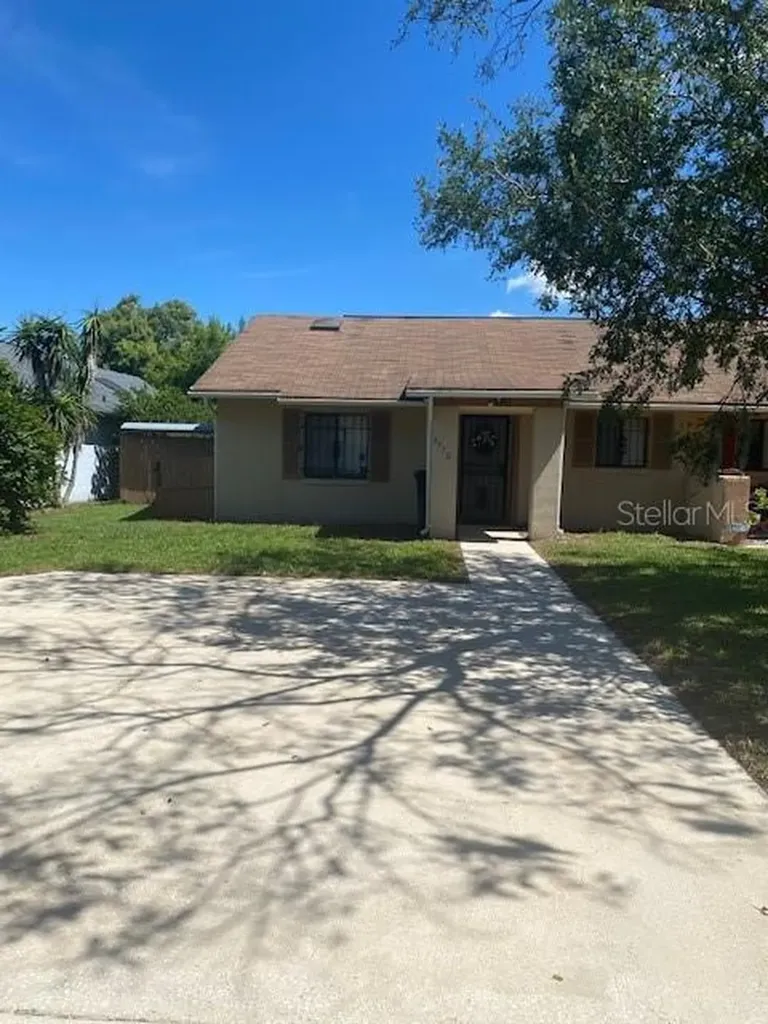 9930 Piney Point Circle Orlando FL 32825