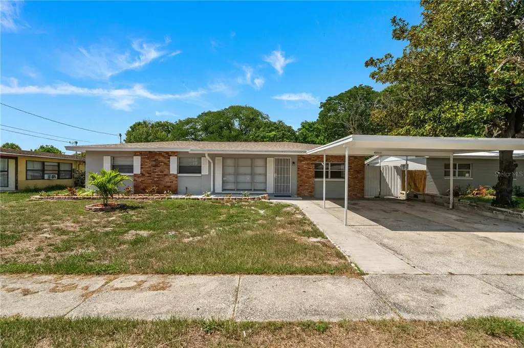 4211 W Iowa Avenue Tampa FL 33616