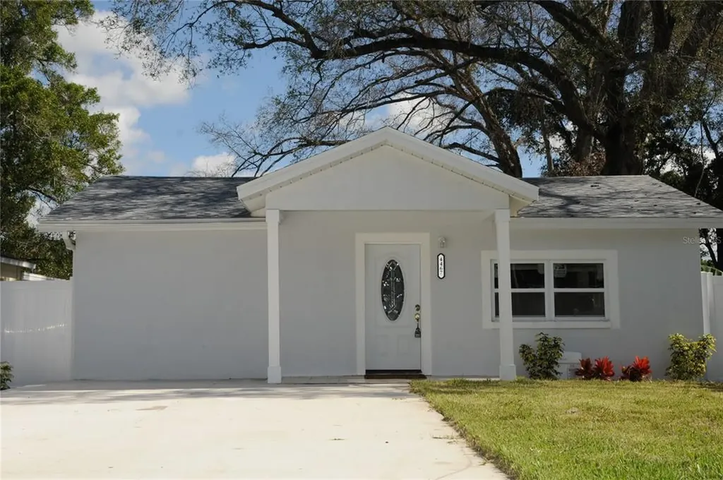 4467 57th Avenue N St Petersburg FL 33714