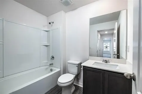 1541 Wynford Circle Tavares FL 32778