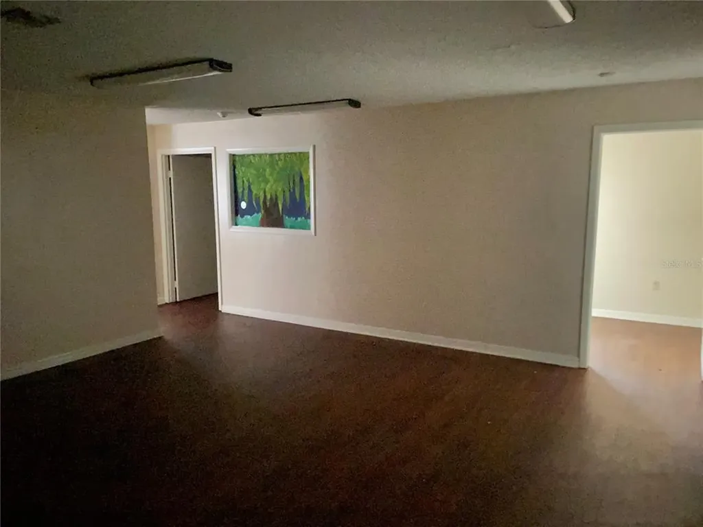 10252 SE Us Highway 441 Belleview FL 34420