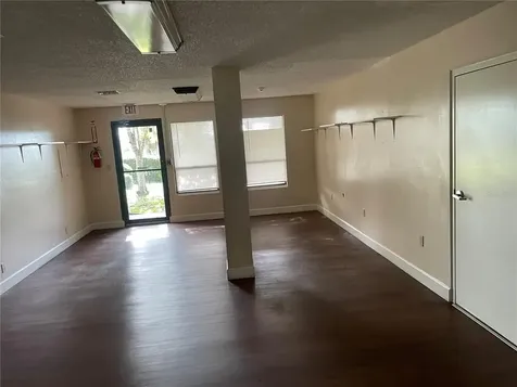 10252 SE Us Highway 441 Belleview FL 34420