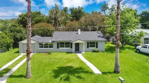 1300 Seminole Avenue Leesburg FL 34748