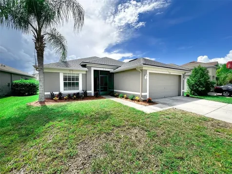 8438 Carriage Pointe Drive Gibsonton FL 33534