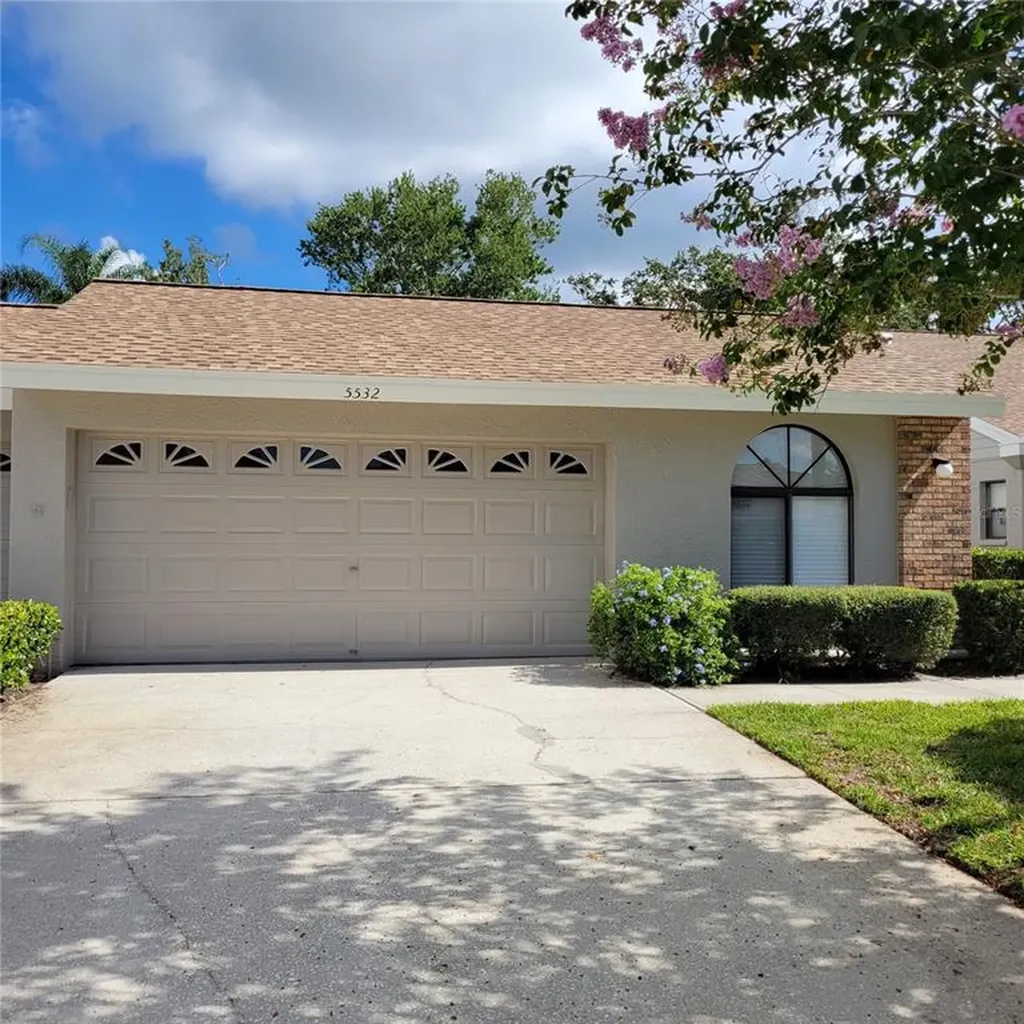 5532 Salem Square Drive S Palm Harbor FL 34685