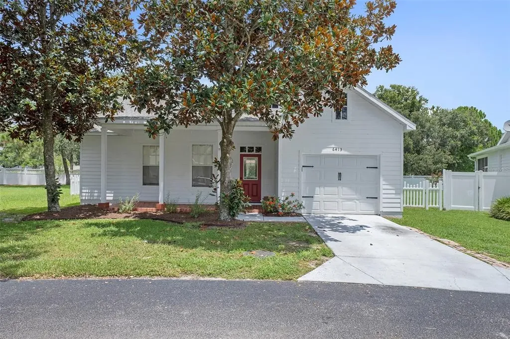 6413 Ashville Drive Zephyrhills FL 33542