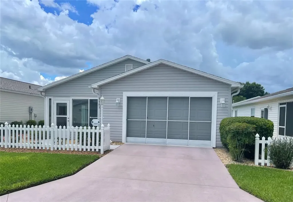 3585 Roanoke Street The Villages FL 32162