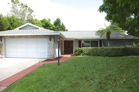 1215 64th Street NW Bradenton FL 34209
