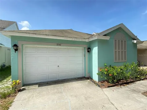 7541 Oxford Garden Circle Apollo Beach FL 33572