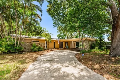 251 20th Street SW Largo FL 33770