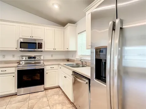 8621 Oakwood Drive Lakeland FL 33810