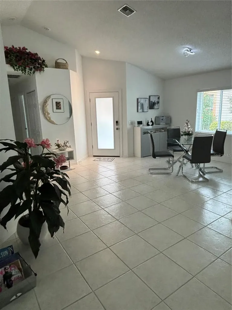 1332 Capri Isles Boulevard Venice FL 34292