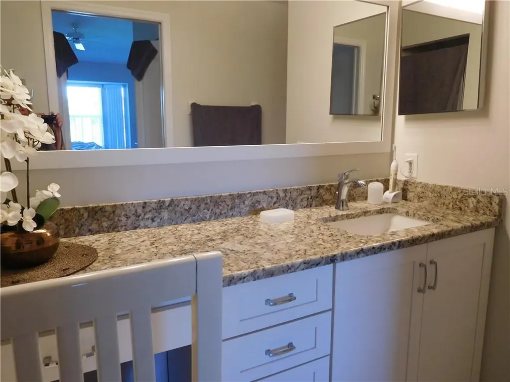 9480 High Gate Drive Sarasota FL 34238