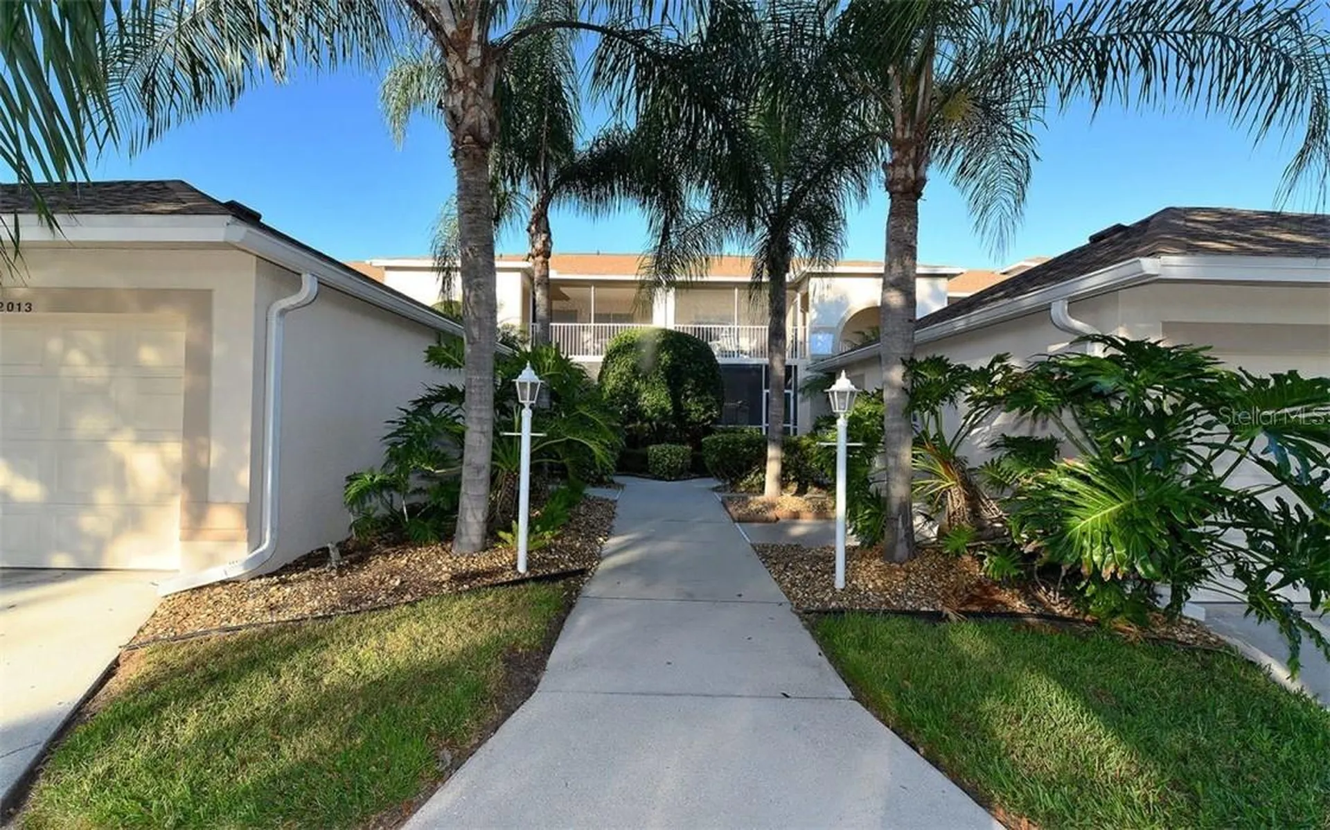 9480 High Gate Drive Sarasota FL 34238