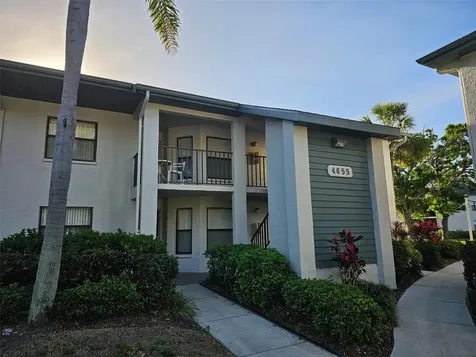 4655 W 46th Street Court Bradenton FL 34210