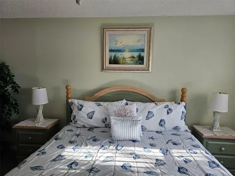 4655 W 46th Street Court Bradenton FL 34210