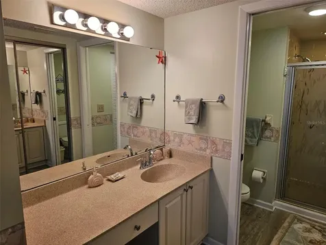 4655 W 46th Street Court Bradenton FL 34210