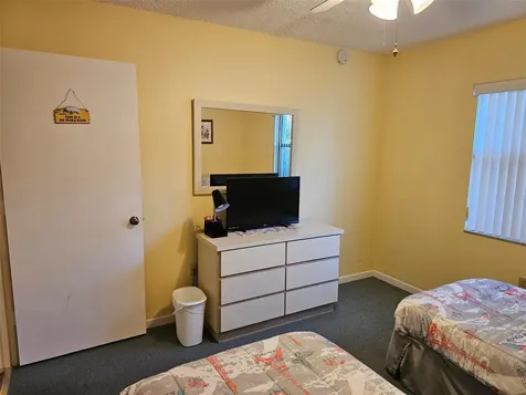 4655 W 46th Street Court Bradenton FL 34210