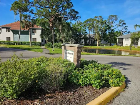 4655 W 46th Street Court Bradenton FL 34210