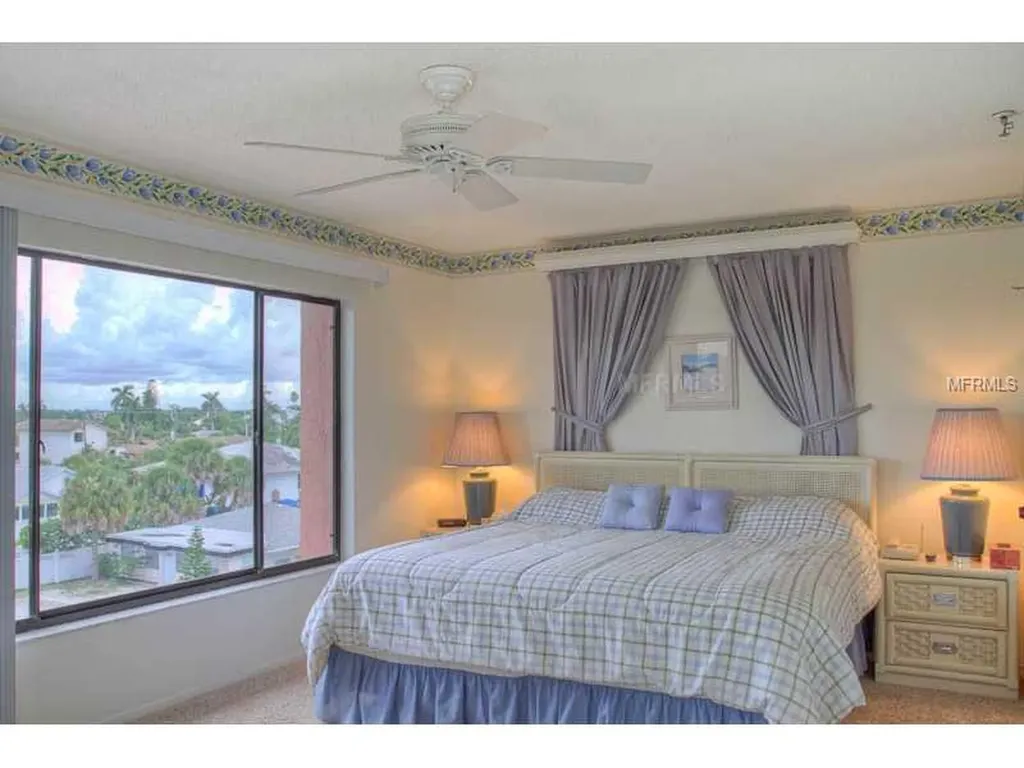 131 Garfield Drive Sarasota FL 34236