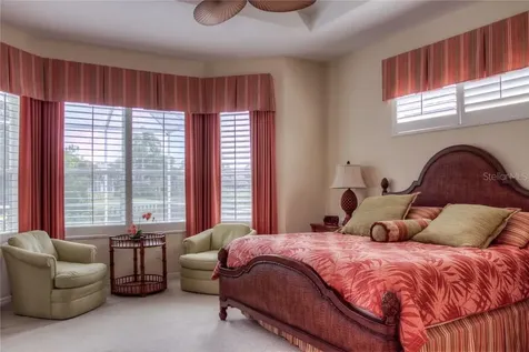 6939 Lennox Place University Park FL 34201