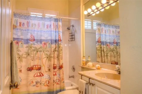 6939 Lennox Place University Park FL 34201