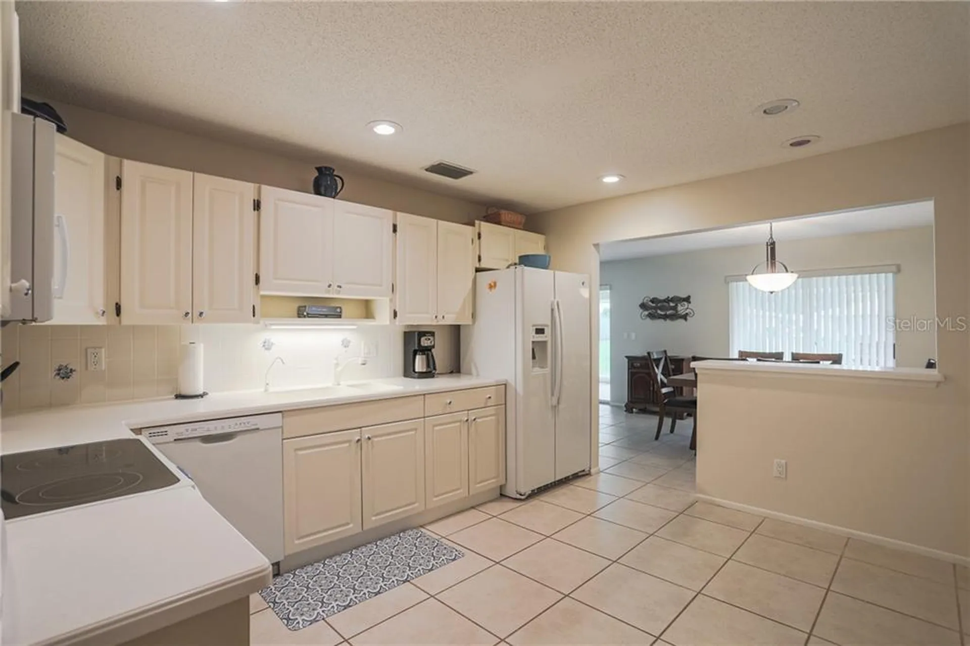 6986 W Country Club Drive N Sarasota FL 34243