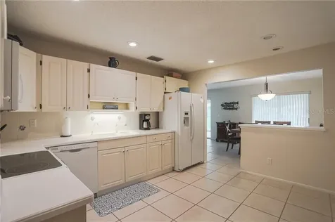 6986 W Country Club Drive N Sarasota FL 34243
