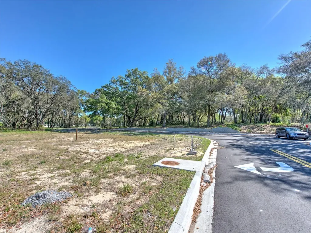 6011 County Road 579 Seffner FL 33584