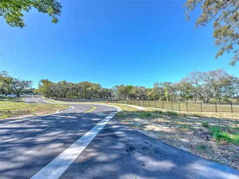 6011 County Road 579 Seffner FL 33584