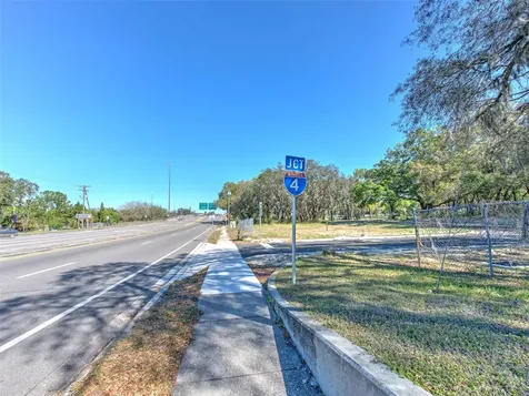 6011 County Road 579 Seffner FL 33584